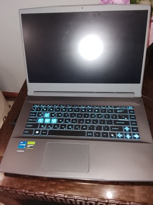 Msi Ноутбук сотилади