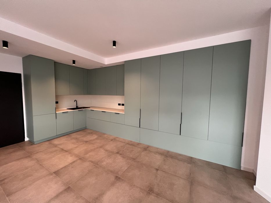 Mobilier la comanda