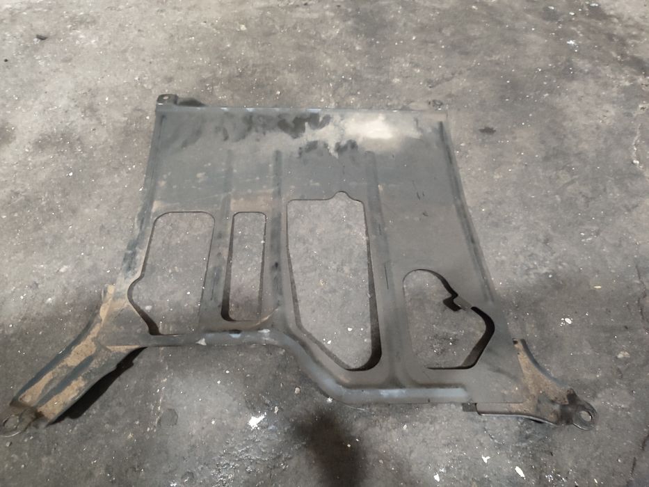 Продам защиту двигателя кобальт, веста