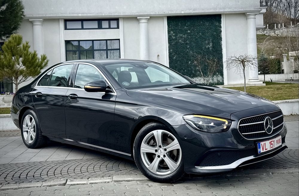 Mercedes Benz E220d Facelift 2.0d 204 CP ! Garantie 12 Luni!