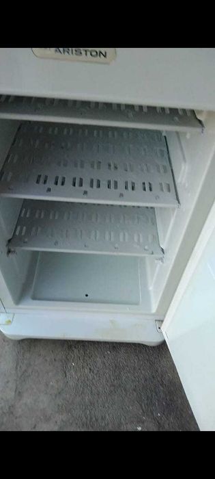 Продам холодильник !