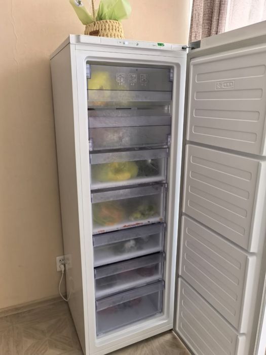 Продам морозильник в хорошем состоянии