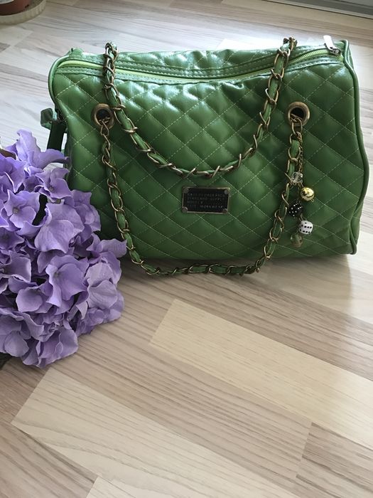 Страхотна дамска чанта