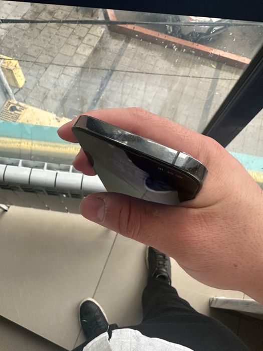 Iphone 13 pro в хорошем состояний