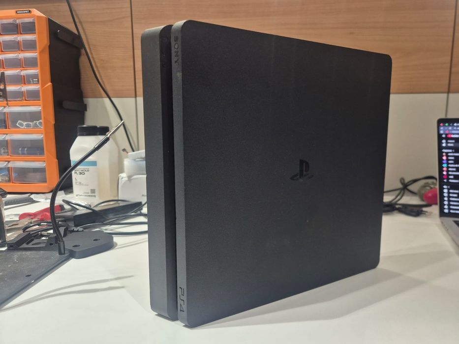 Playstation 4 SLIM 1tb прошитая!!!