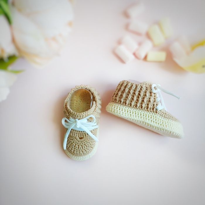 Пинетки крючком вязаные