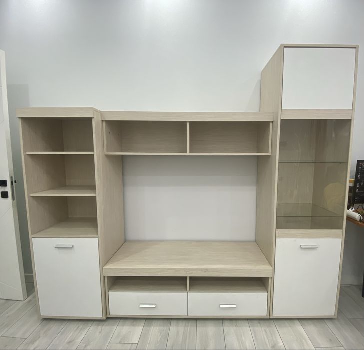 Стенка для гостинной с тумбой для телевизора