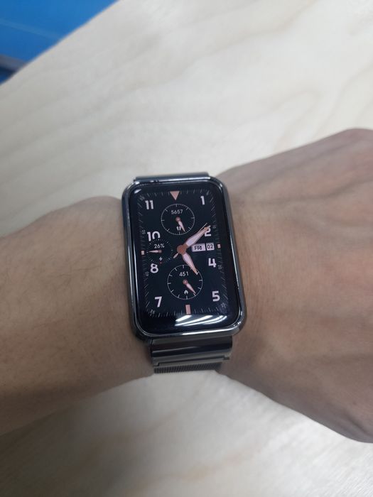 Продам часы 7 про