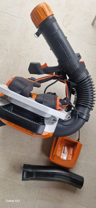 Stihl suflantă pe acumulator