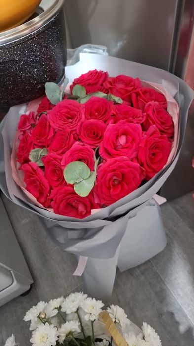 Шикарный голландские розы