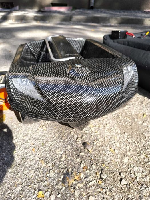 лодка за захранка RT4 в комплект със сонар Lowrens HOOK 4X