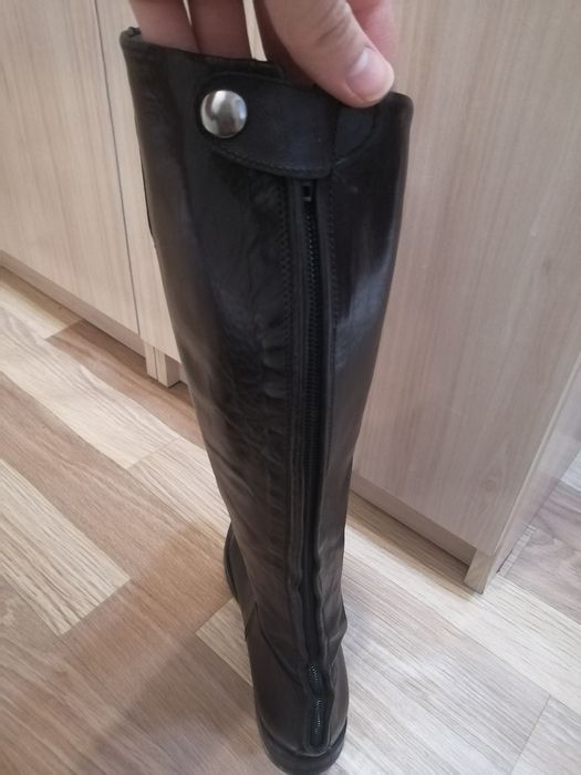 Продам сапоги кожаные итальянские
