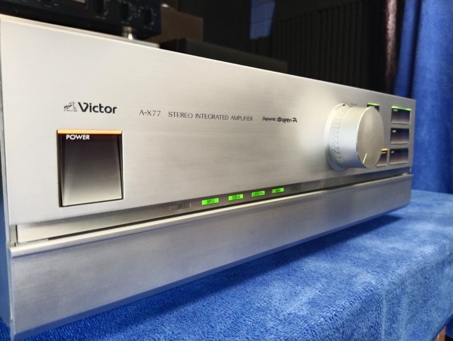 VICTOR/JVC A-X77 стерео усилитель
