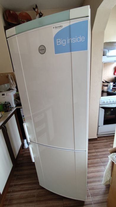 Хладилник с Фризер /  ELECTROLUX