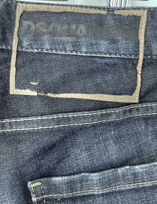 DSQUARED2 Blugi bleumarin cu pete & rupturi de design si mansete suflecate