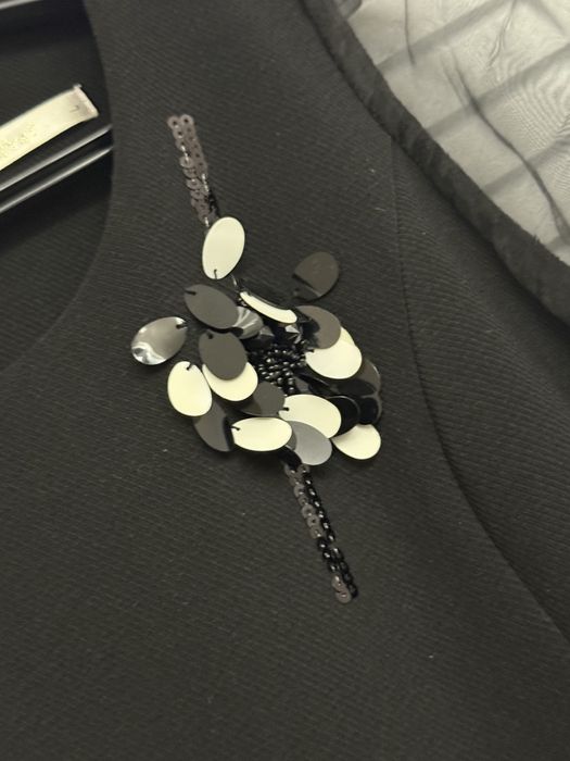 Продам черное платье