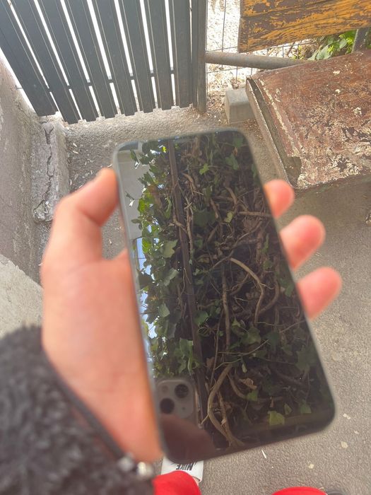 Vand sau schimb iphone xs max