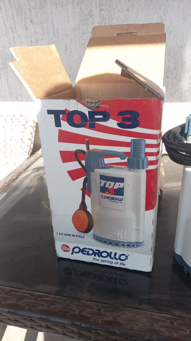 Дренажный насос новый