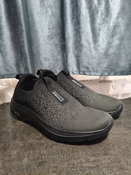 Оригинальные кроссовки Skechers Go Walk Arch Fit 2.0