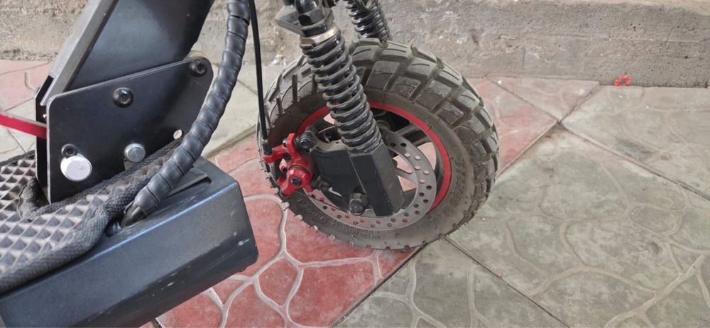 Куго м4 про самокат