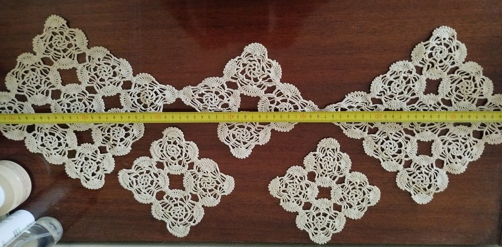 Тишлайф за маса, каре за маса.