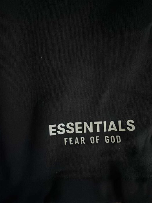 Essentials black short pants