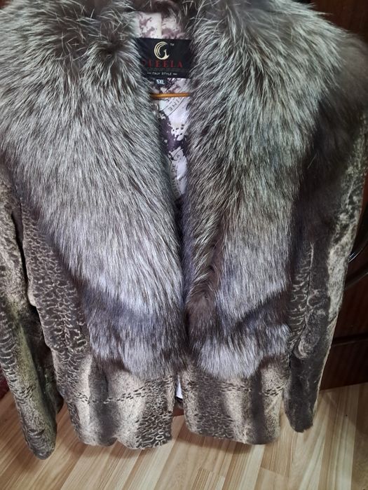 Женская меховая куртка