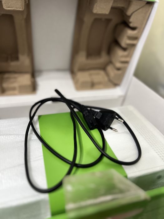 Xbox Series S cu maneta