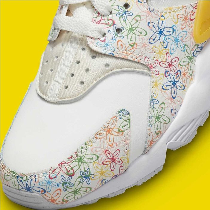 Nike Huarache Floral