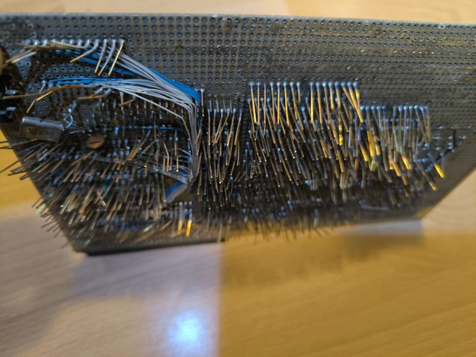 Vind componente vechi