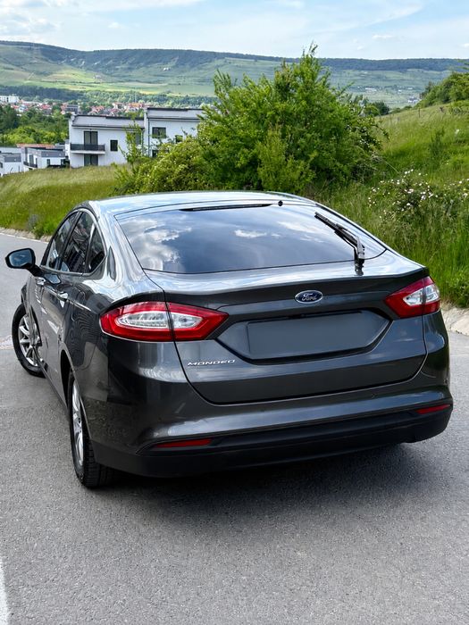 FORD Mondeo 2016 — imagine 2