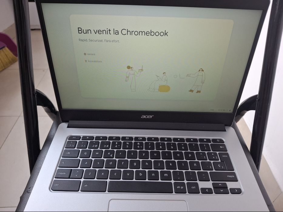 Acer Chromebook – stare foarte bună, resetat din fabrică