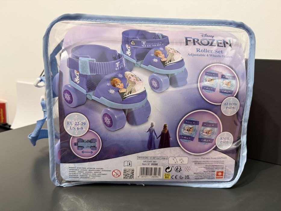 Set patine cu rotile si protectii, marime 22-29, Disney Frozen 2