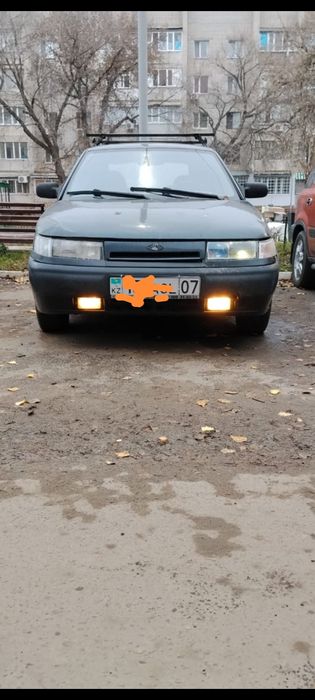 Продам машину 2112