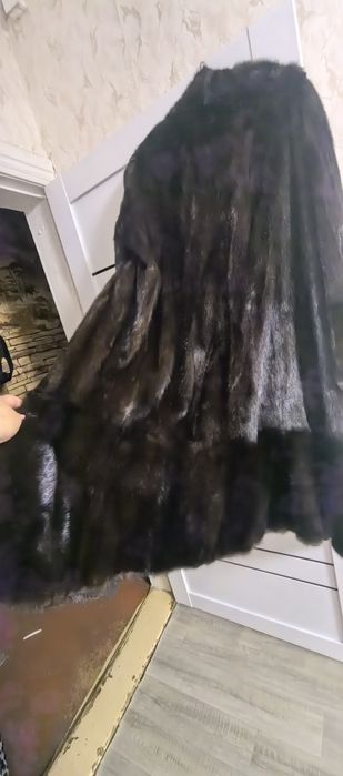 Продам Норковую шубу