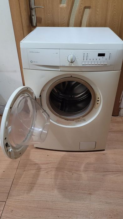 Пералня Electrolux EWF 5kg.