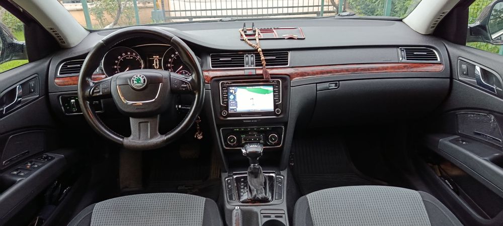 SKODA SUPERB 2 - 2010
