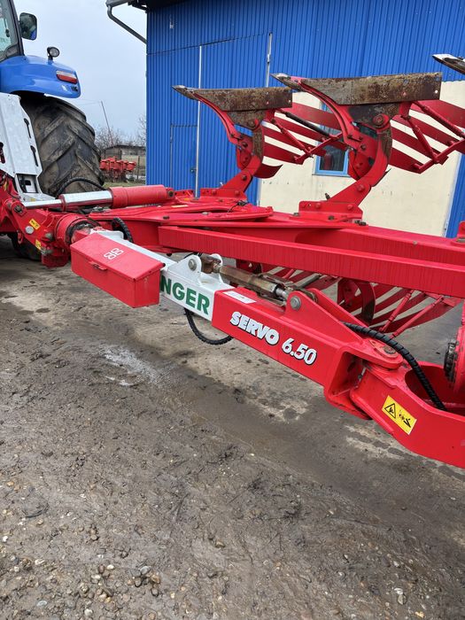 Vând plug Pottinger SERVO 6.50 (5+1)