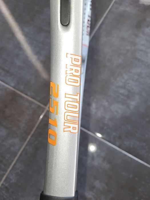 Vând rachete de tenis