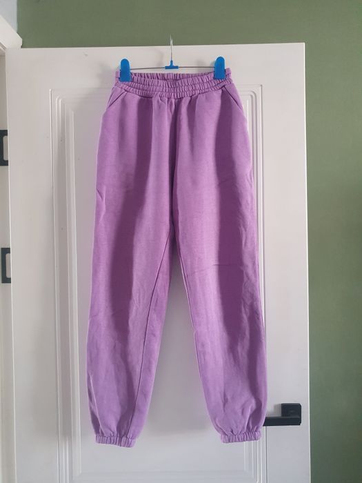 Худи и трико за 1500 тенге.