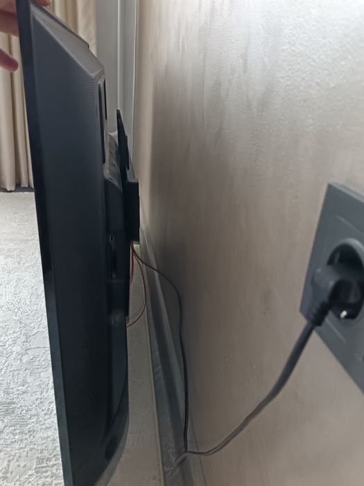 Самсунг ЛЭД телевизор