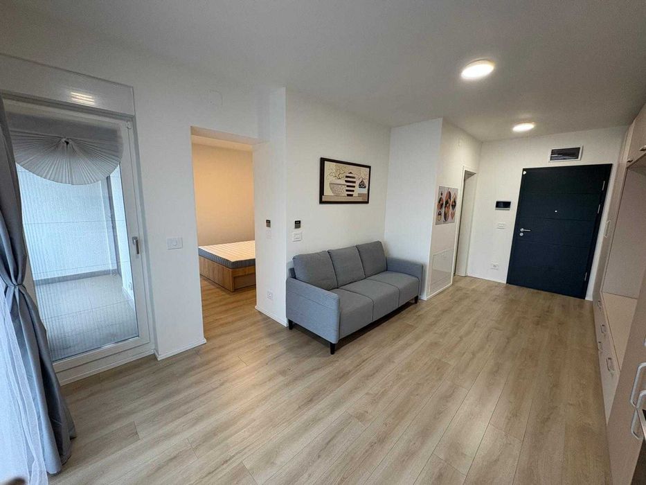De închiriat: Apartament modern 40 mp + Parcare | Zona Lipovei – British / Școala Babel