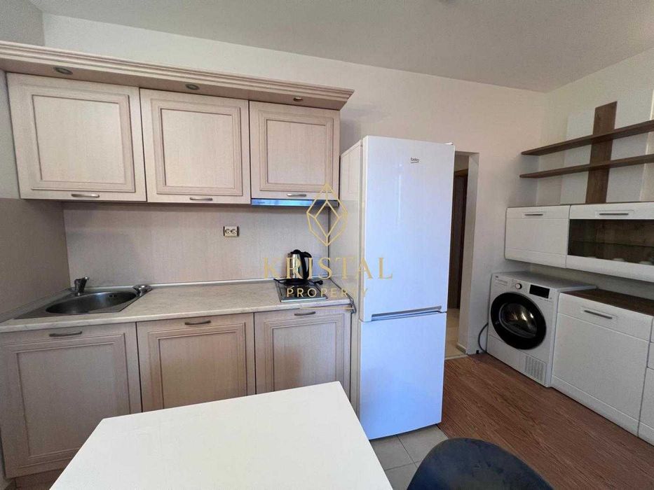 Продава се Двустаен апартамент в к.к. Слънчев бряг - 62 кв.м за 1081 €/кв.м - Снимка #4