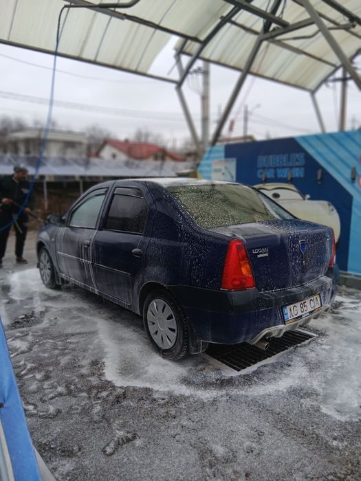 Vand dacia logan