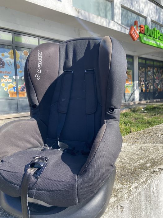 Scaun auto Maxi Cosi 9-36 kg cu pozitie de somn