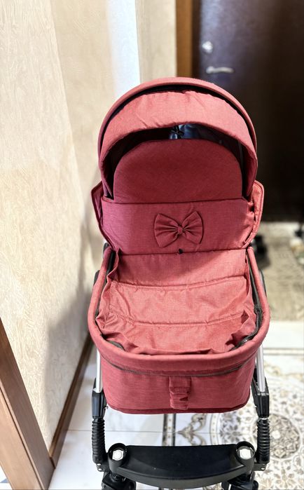 Срочно продам Коляска Belecoo 2в1