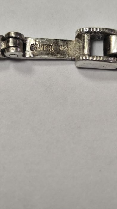 Часы наручные серебряные