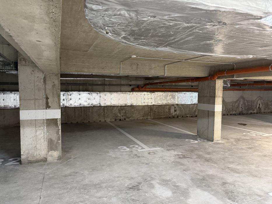 Vand ap finisat 56mp/parcare str Tineretului Floresti