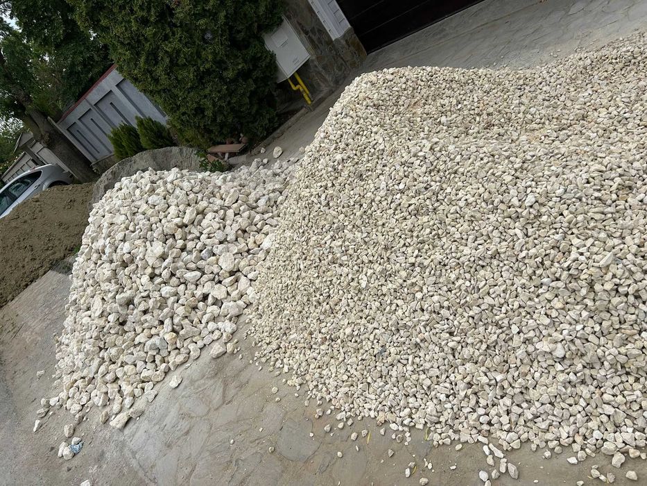 Piatra decorativa granit și calcar de diferite dimensiuni