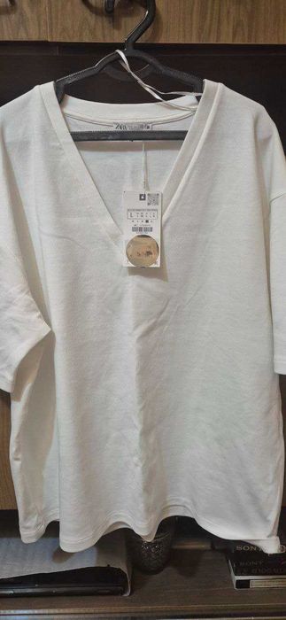 Продаются женские майки и жилетки